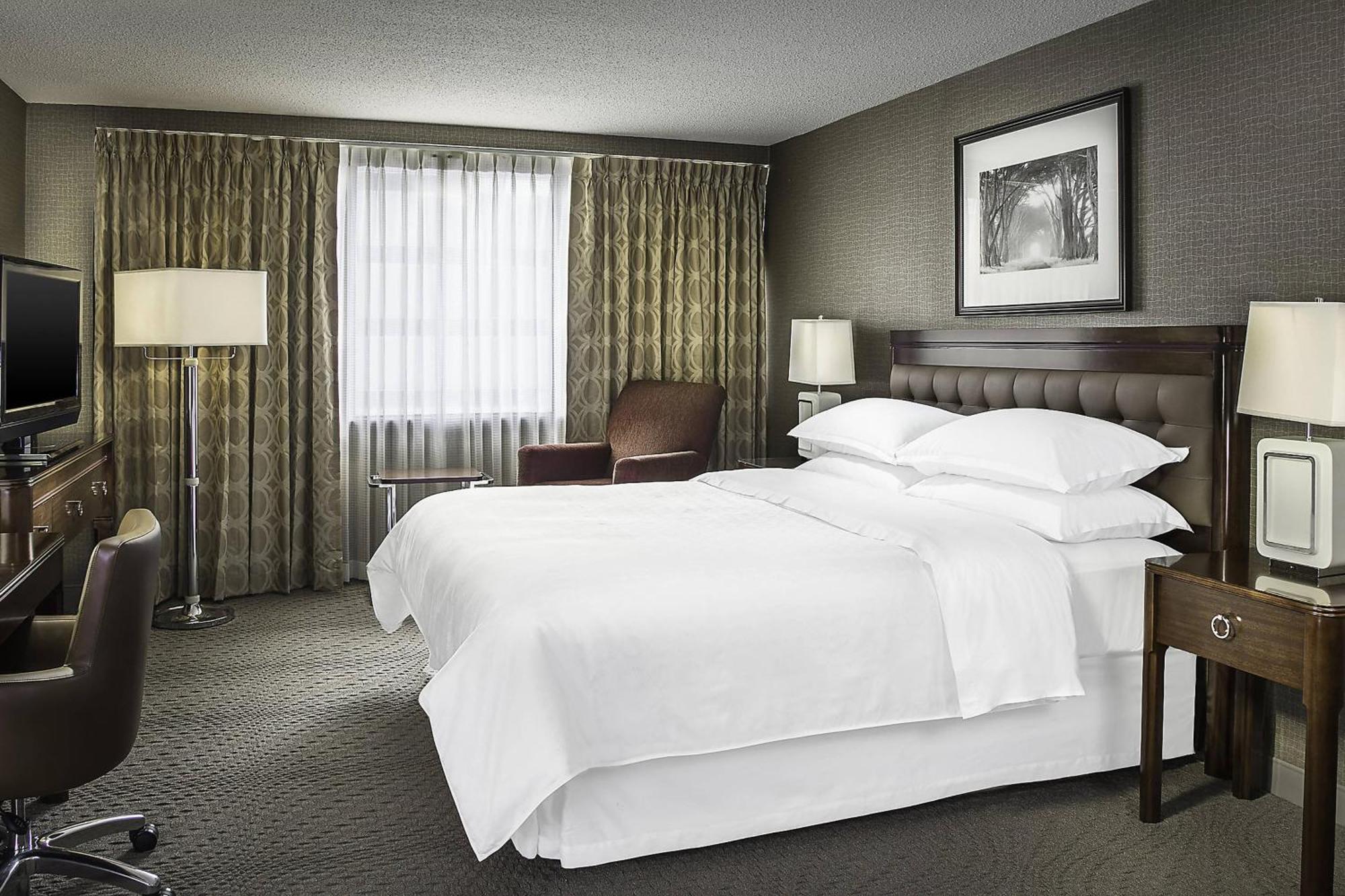 Sheraton Oklahoma City Downtown Hotel Экстерьер фото