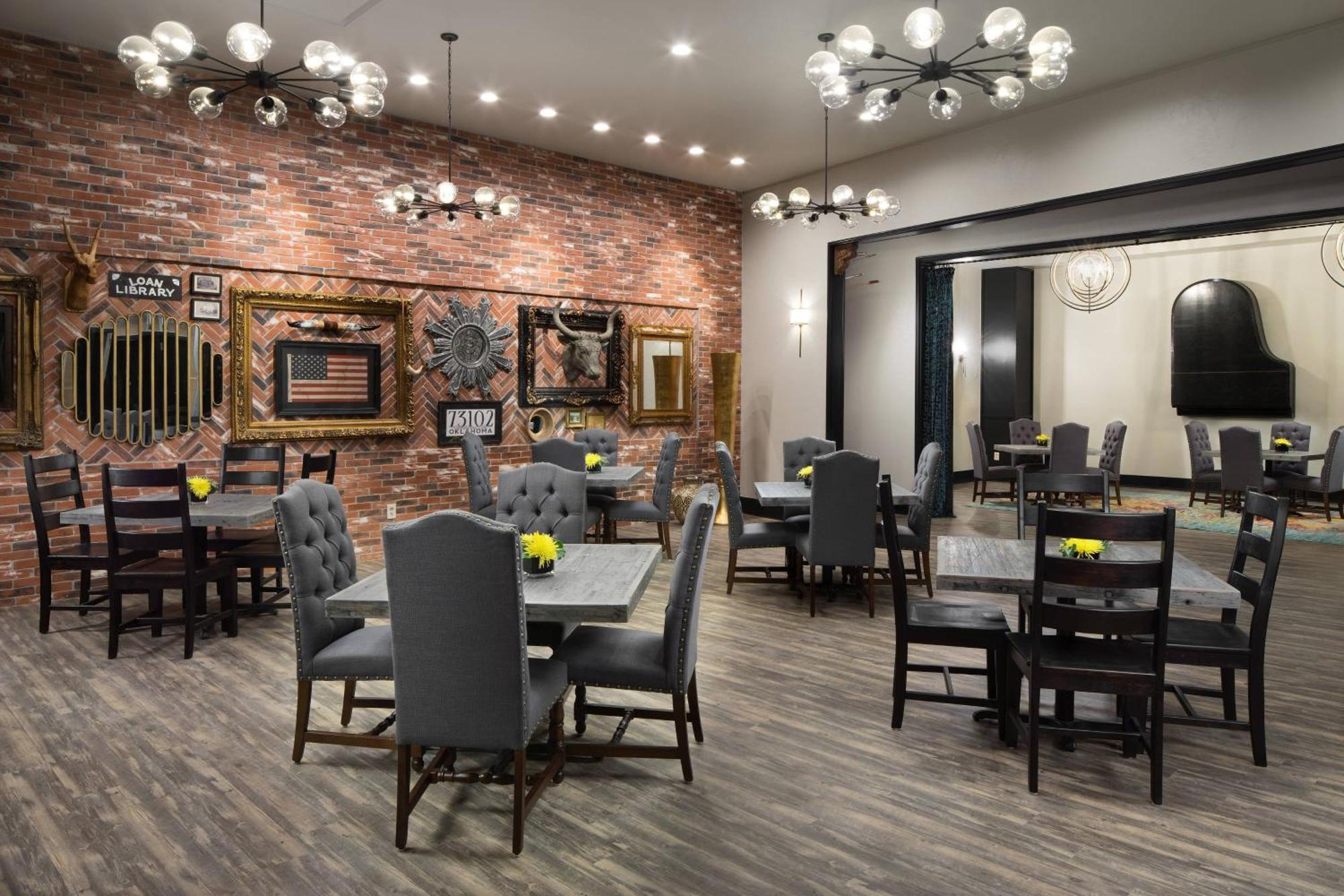 Sheraton Oklahoma City Downtown Hotel Экстерьер фото